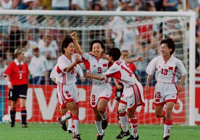 中国女足在女足亚洲杯上实现了恐怖的7连冠